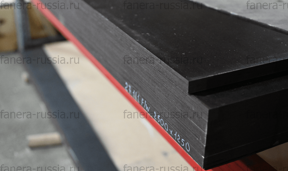 Fanera Russia Фанера березовая лам. ФОФ 27мм сорт II/II 120/120 3000х1500мм 469_4-removebg-preview (1)-min.png